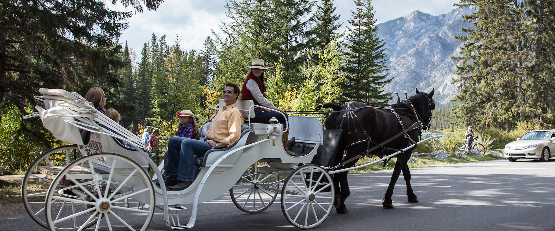 Banff Family Carriage Ride with Banff Trail Riders
